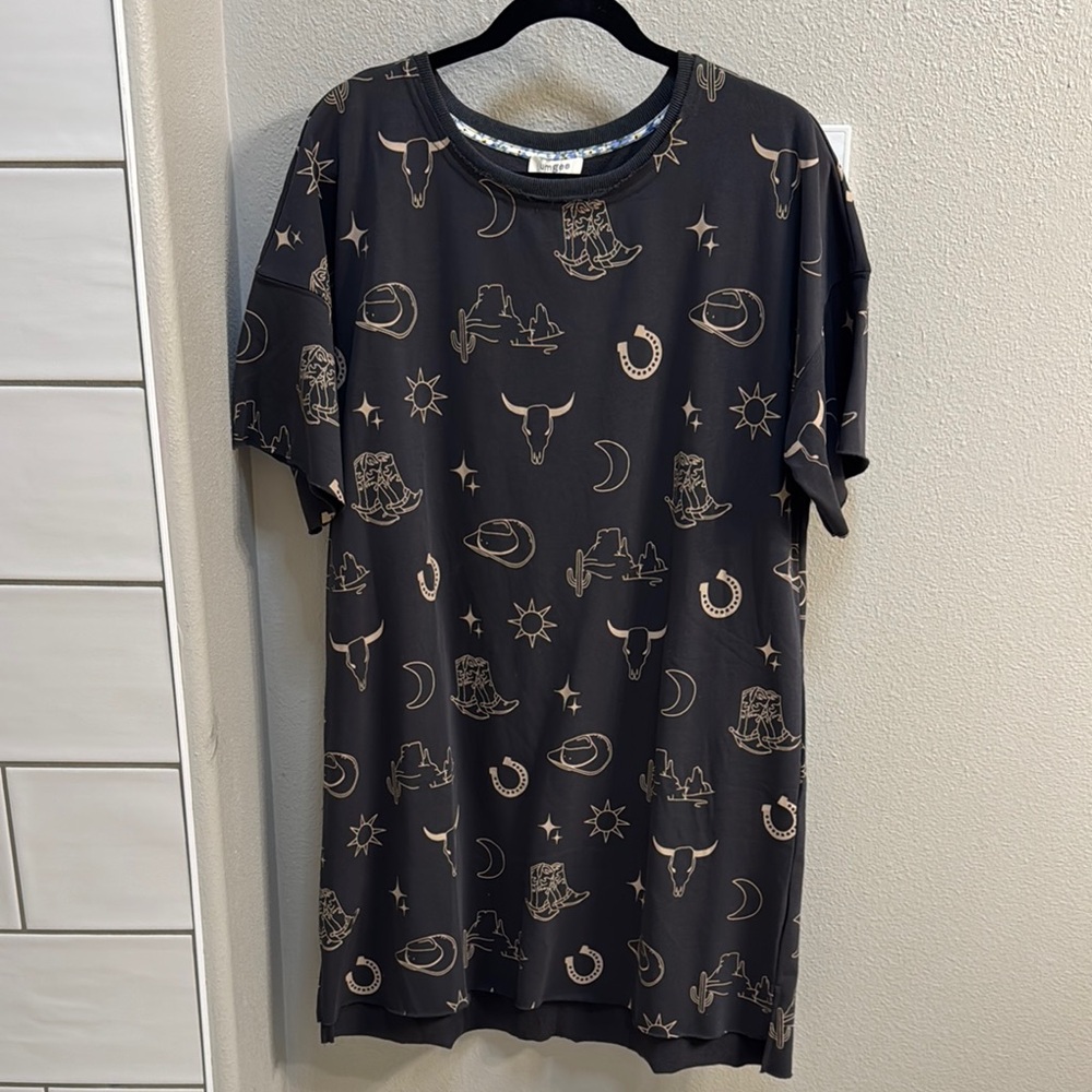 Umgee Black Dress with Beige Western Motif